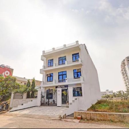 Hotel Olive Tree Агра Экстерьер фото