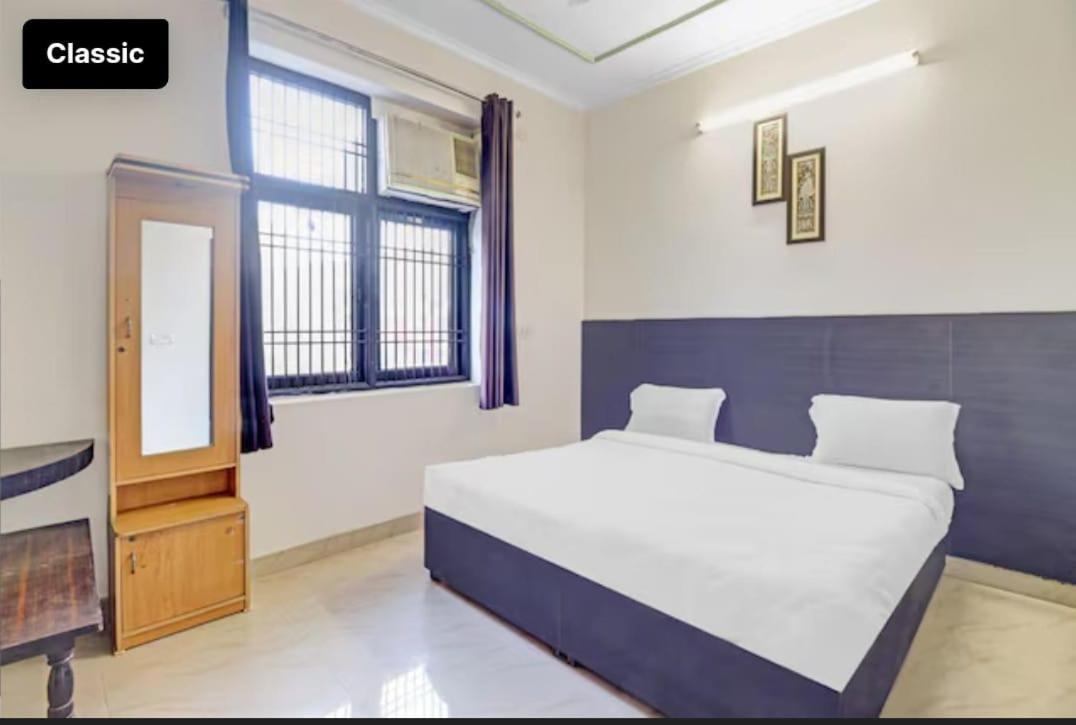 Hotel Olive Tree Агра Экстерьер фото